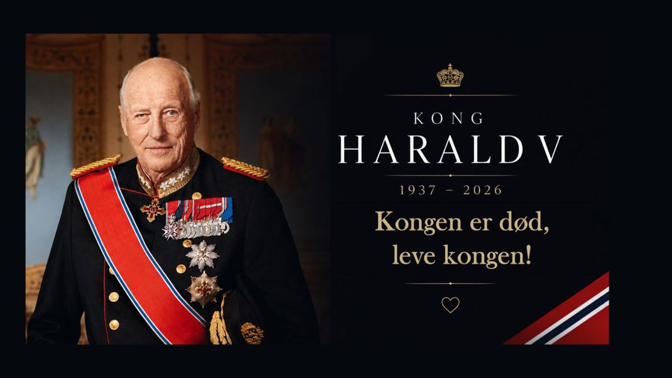 en person med svart jakke